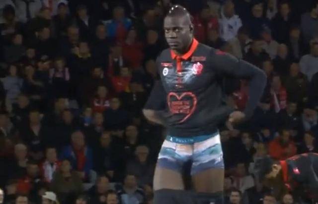 布伦森85次30+跃居队史第四，轰33分率尼克斯血洗爵士