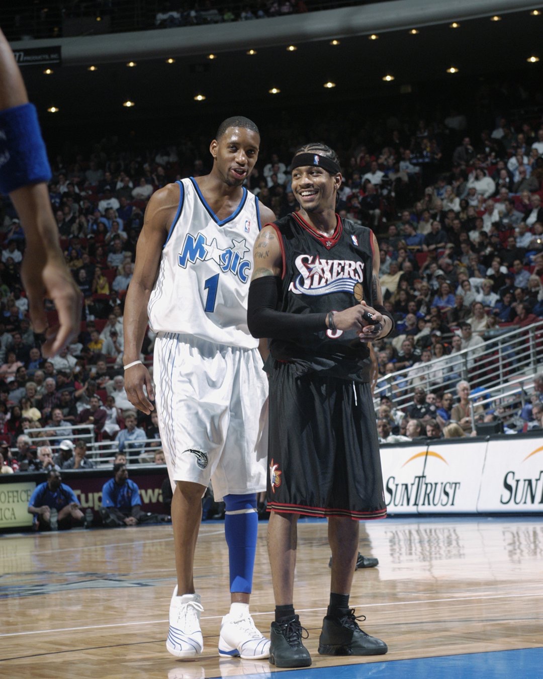 亨利：维尼修斯给了布拉德利喘息的空间，他施加的压力不够大（亨利：维尼修斯让布拉德利有了喘息机会，逼抢力度不足）