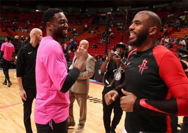 篮球篮网球迷线下活动吸引大量参与（篮网球迷线下活动人气爆棚）