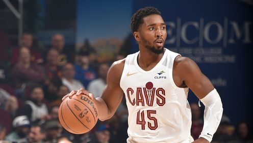 弗莱肯：曼城的阵容确实令人意外；我们配得上这三分（弗莱肯：曼城阵容出人意料，我们理应带走三分）