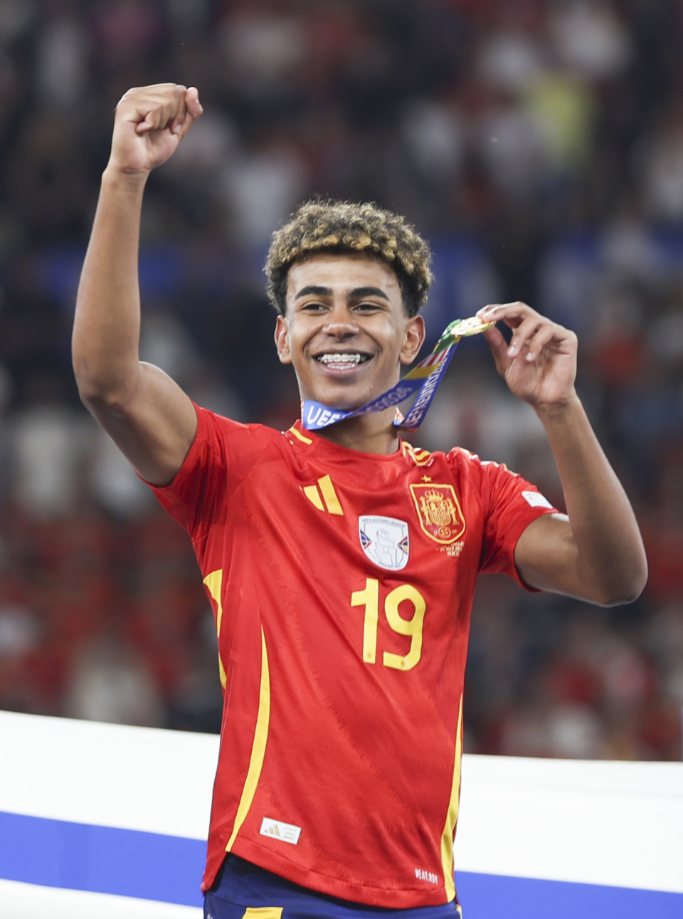 劳塔罗2025年12场欧冠进12球，欧冠主场连续5场破门（劳塔罗2025年欧冠12战12球，主场连5场破门）