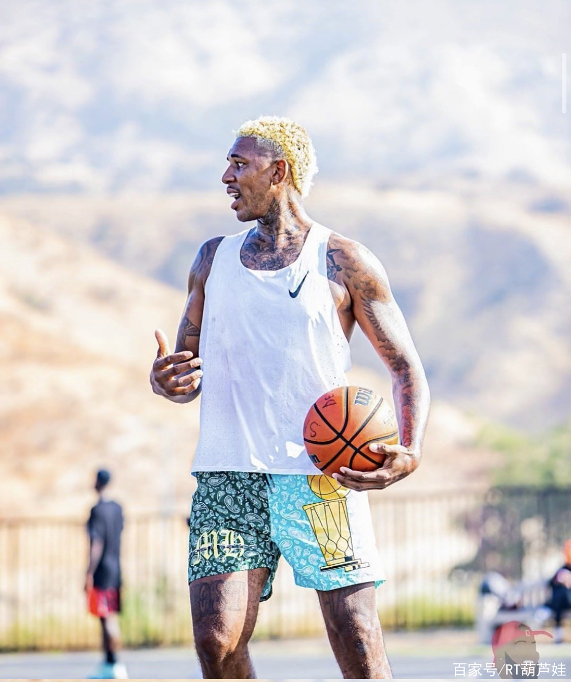 米体：加拿大金融巨头完成对橡树资本全资控股，对国米无影响（米兰体育报：加拿大金融巨头完成对橡树资本的完全控股，国米运营不受影响）