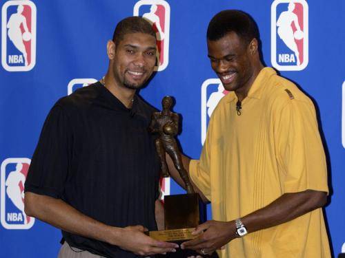 科特迪瓦非洲杯大名单：阿马德、扎哈、迪奥曼德、凯西在列（科特迪瓦公布非洲杯参赛名单：阿马德、扎哈、迪奥曼德、凯西入选）