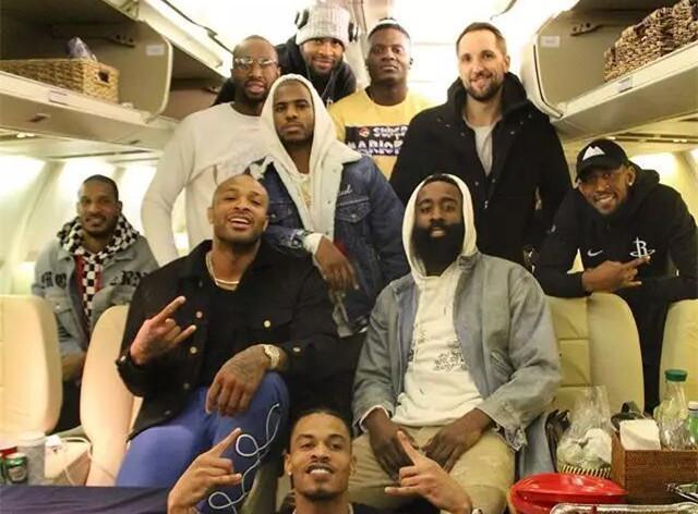 对手被打到暂停都不够用（把对手打到暂停用尽仍无法止血）