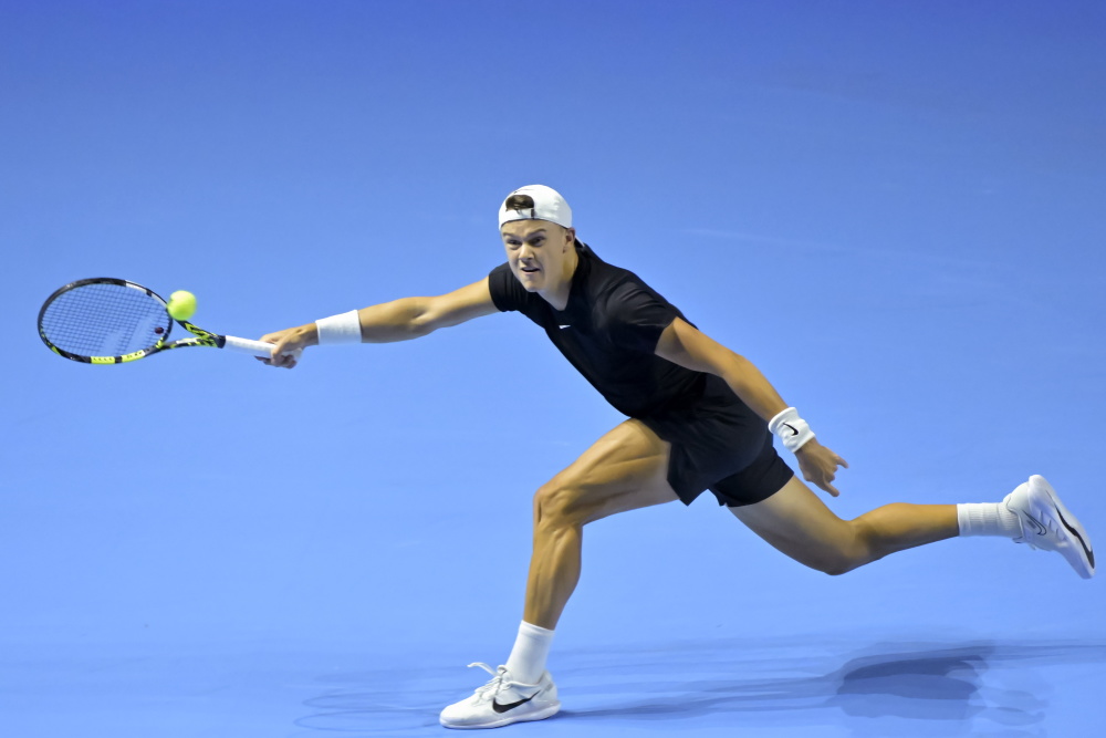 少一位既能 少一位既能