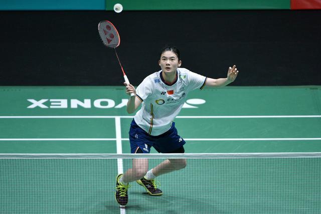 社交媒体传 社交媒体传